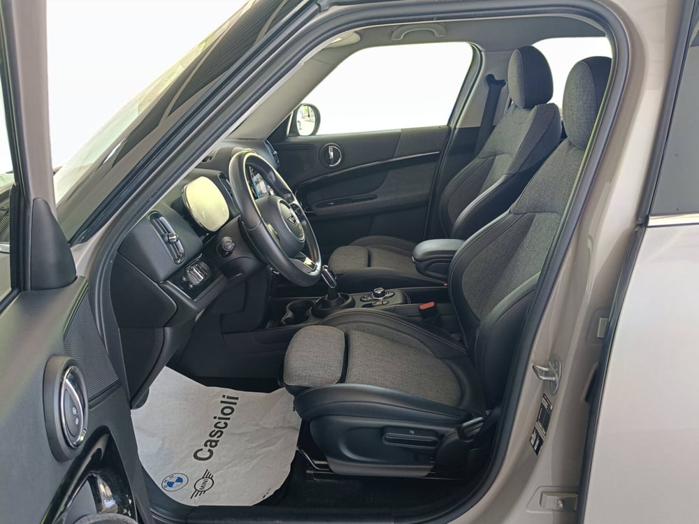 MINI Mini Countryman usata a Ascoli Piceno (8)