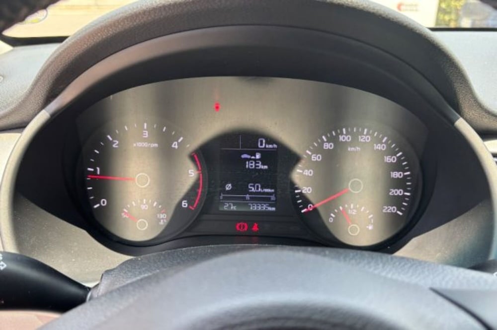 Kia Rio usata a Latina (13)