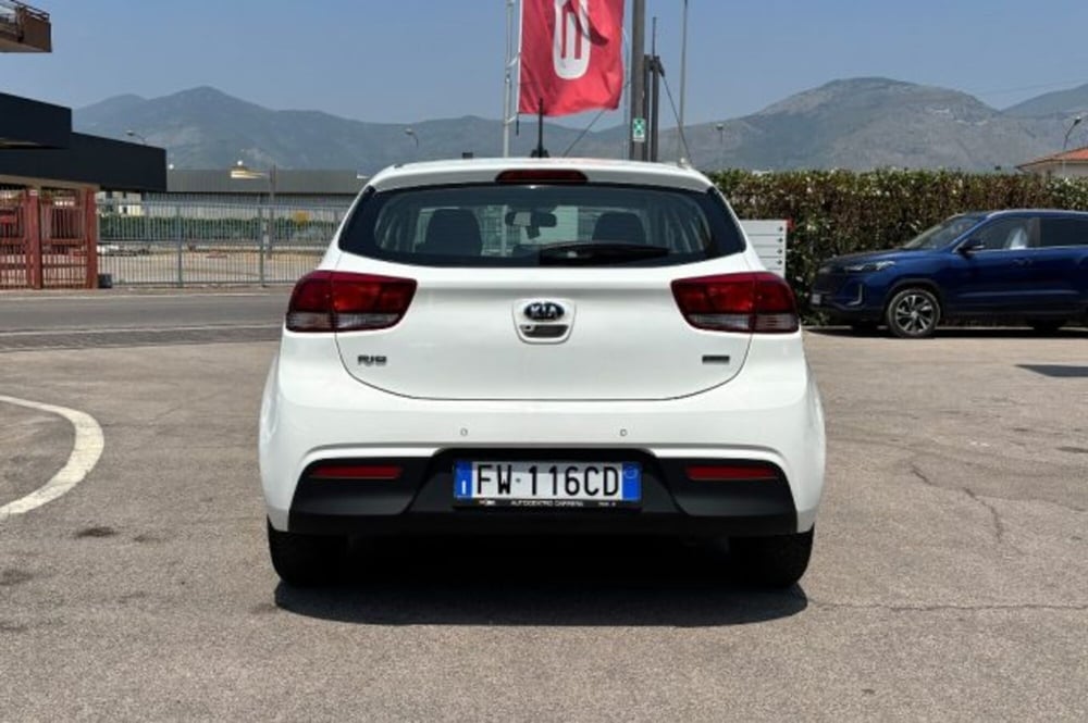Kia Rio usata a Latina (6)