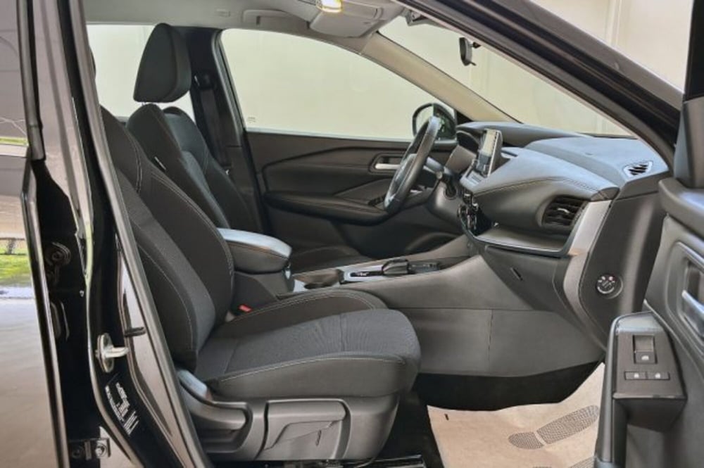 Nissan Qashqai usata a Latina (8)