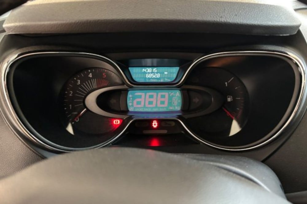 Renault Captur usata a Latina (13)