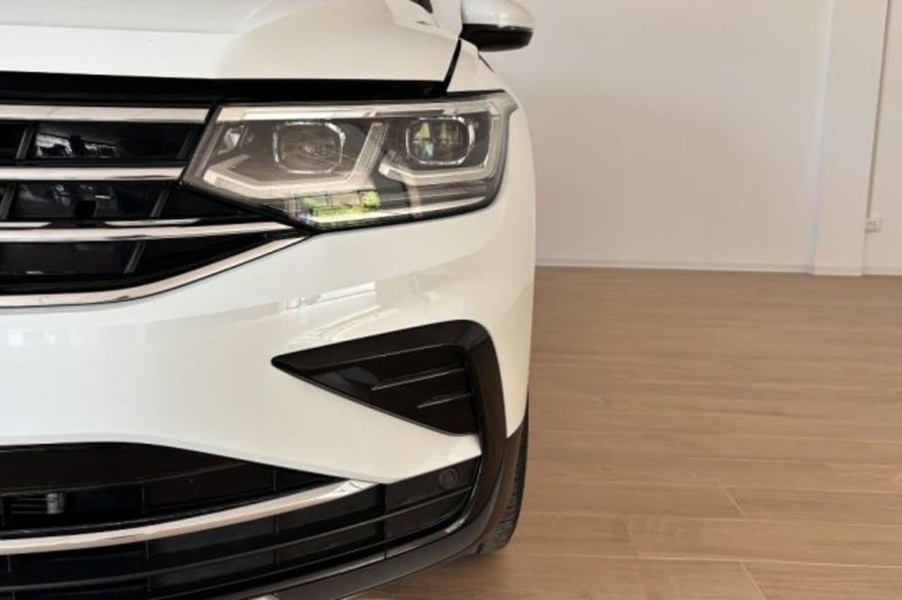 Volkswagen Tiguan usata a Latina (11)