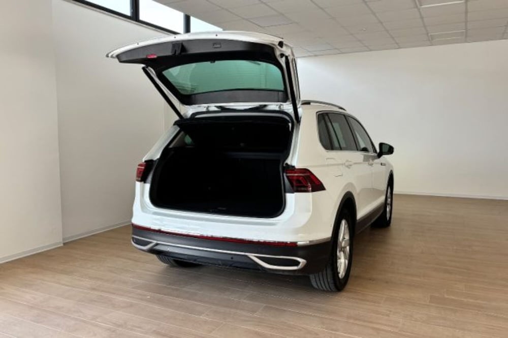 Volkswagen Tiguan usata a Latina (7)