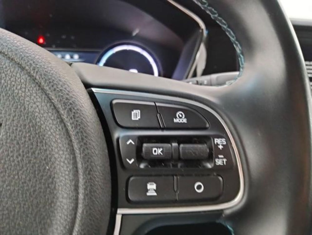 Kia e-Niro usata a Como (13)