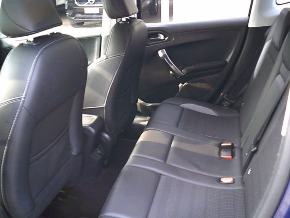 Peugeot 2008 usata a Novara (9)