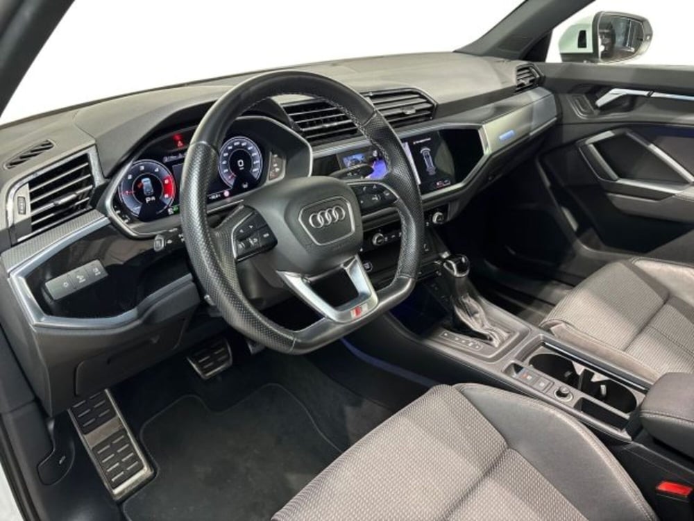Audi Q3 Sportback usata a Bologna (11)