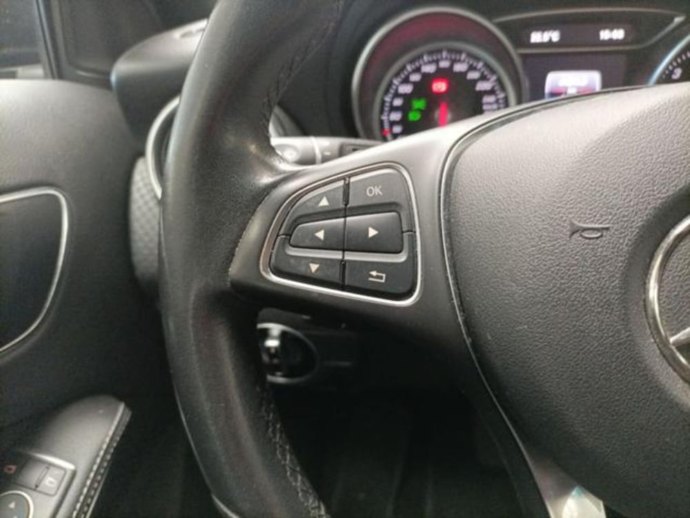Mercedes-Benz Classe A usata a Milano (11)