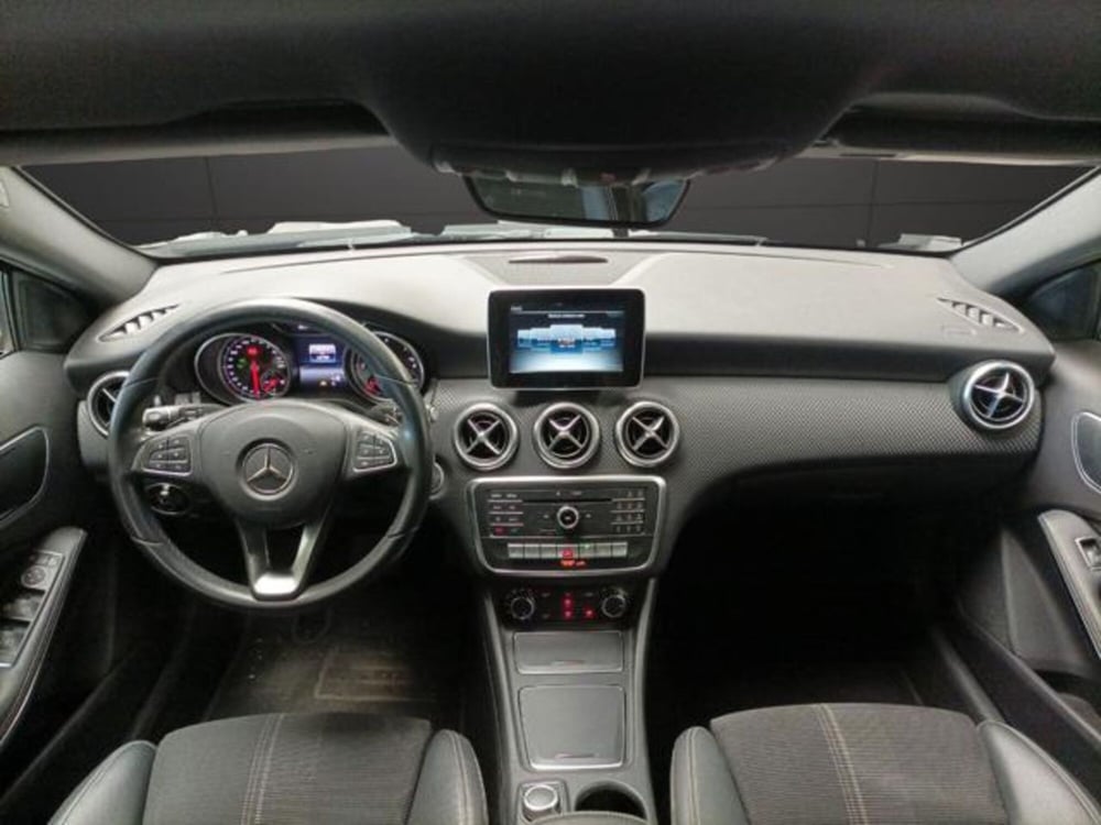 Mercedes-Benz Classe A usata a Milano (8)