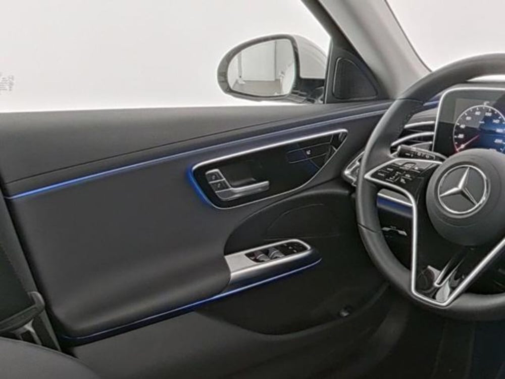 Mercedes-Benz Classe E Station Wagon usata a Milano (9)