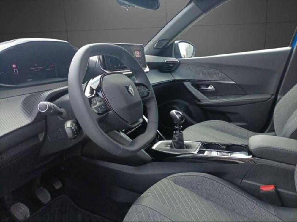 Peugeot 2008 usata a Milano (10)