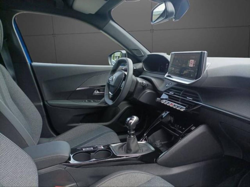 Peugeot 2008 usata a Milano (11)