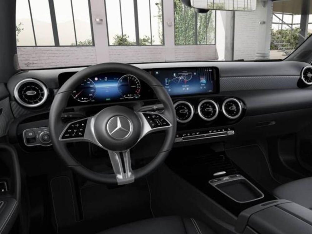 Mercedes-Benz Classe A usata a Milano (5)