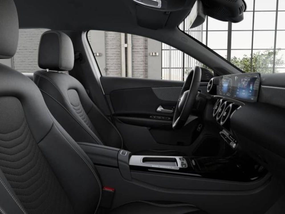 Mercedes-Benz Classe A usata a Milano (6)