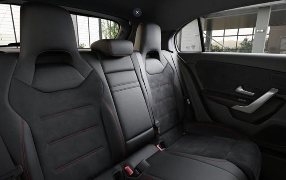 Mercedes-Benz Classe A usata a Milano (11)