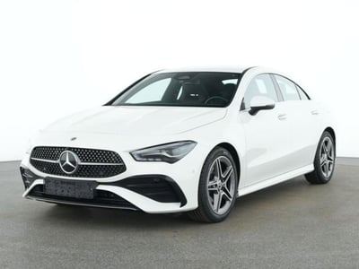 Mercedes-Benz CLA 180 Automatic Executive del 2024 usata a Magenta