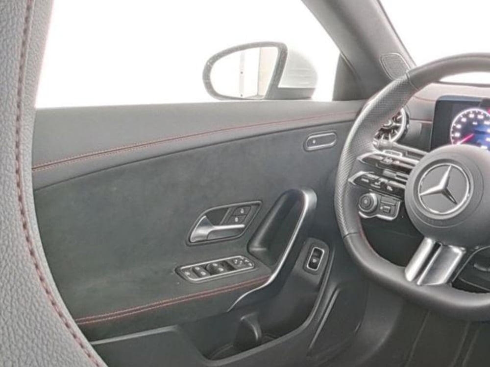 Mercedes-Benz CLA usata a Milano (9)