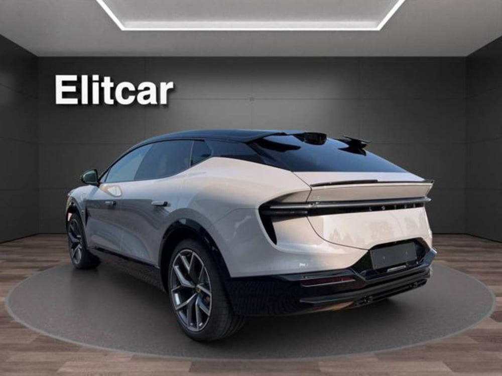 Lotus Eletre nuova a Milano (3)