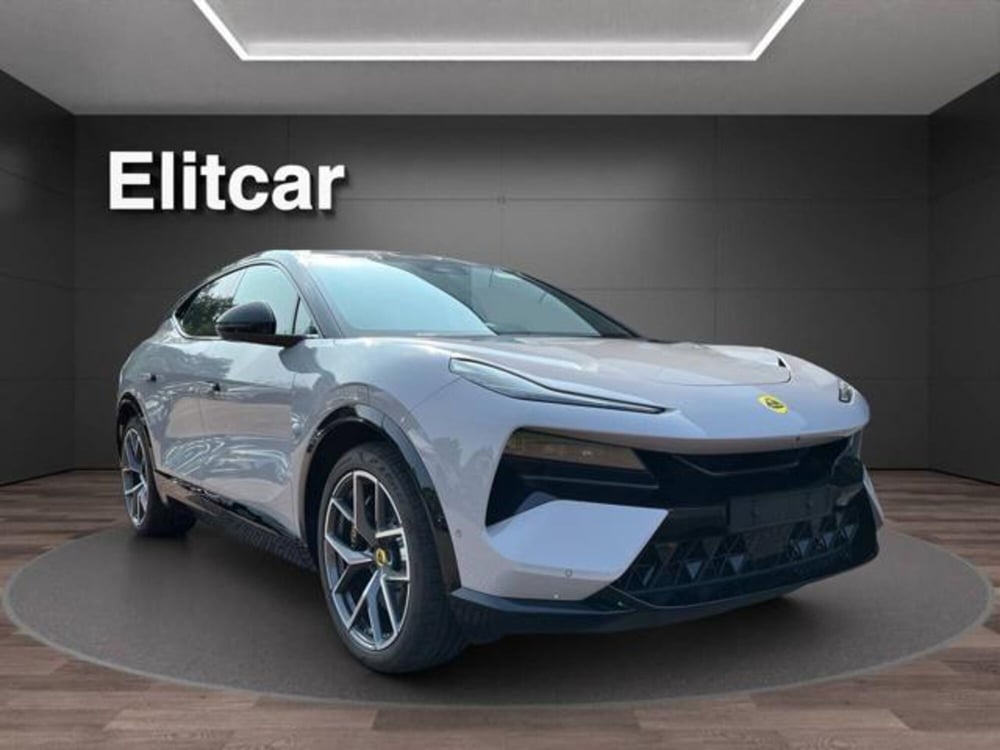 Lotus Eletre nuova a Milano (6)