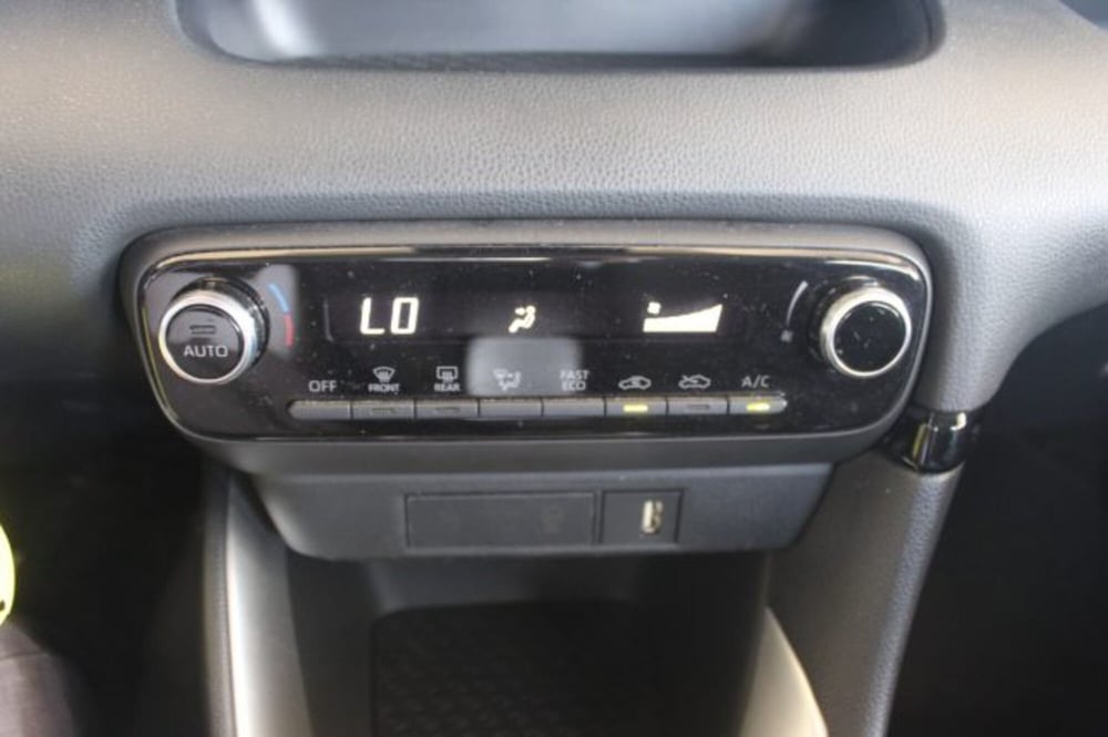 Toyota Yaris Cross usata a Roma (18)