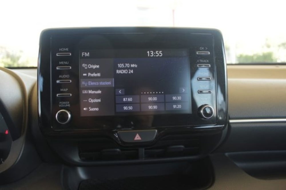 Toyota Yaris Cross usata a Roma (17)