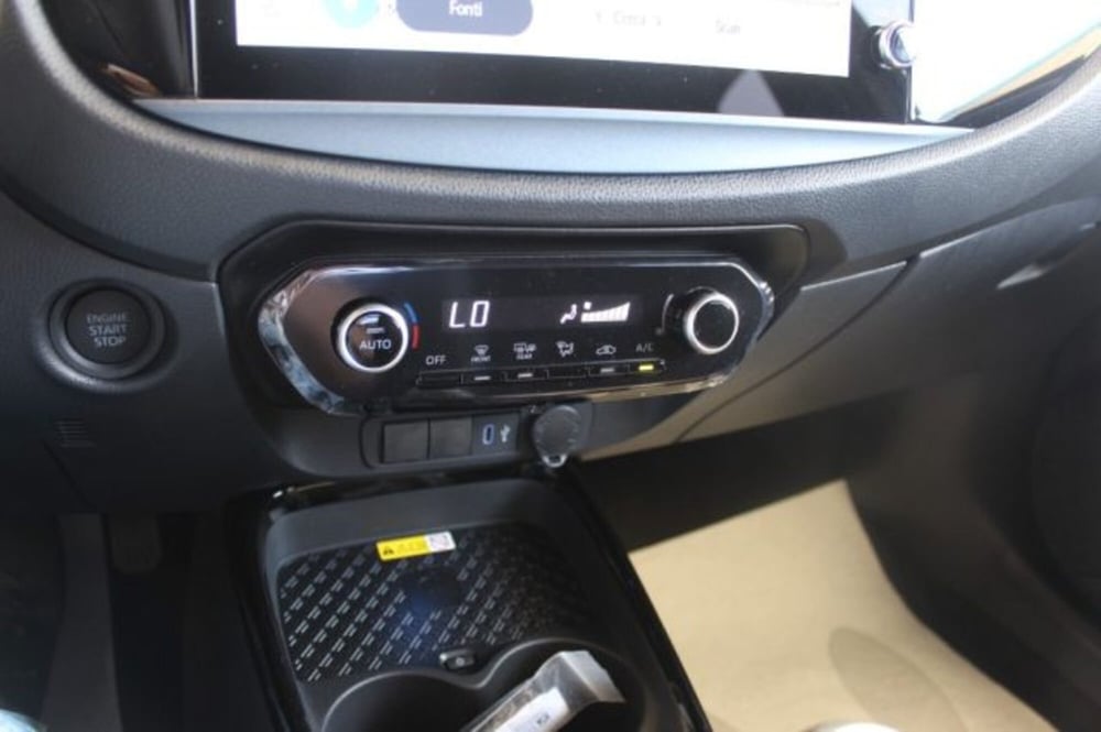 Toyota Aygo X nuova a Roma (19)