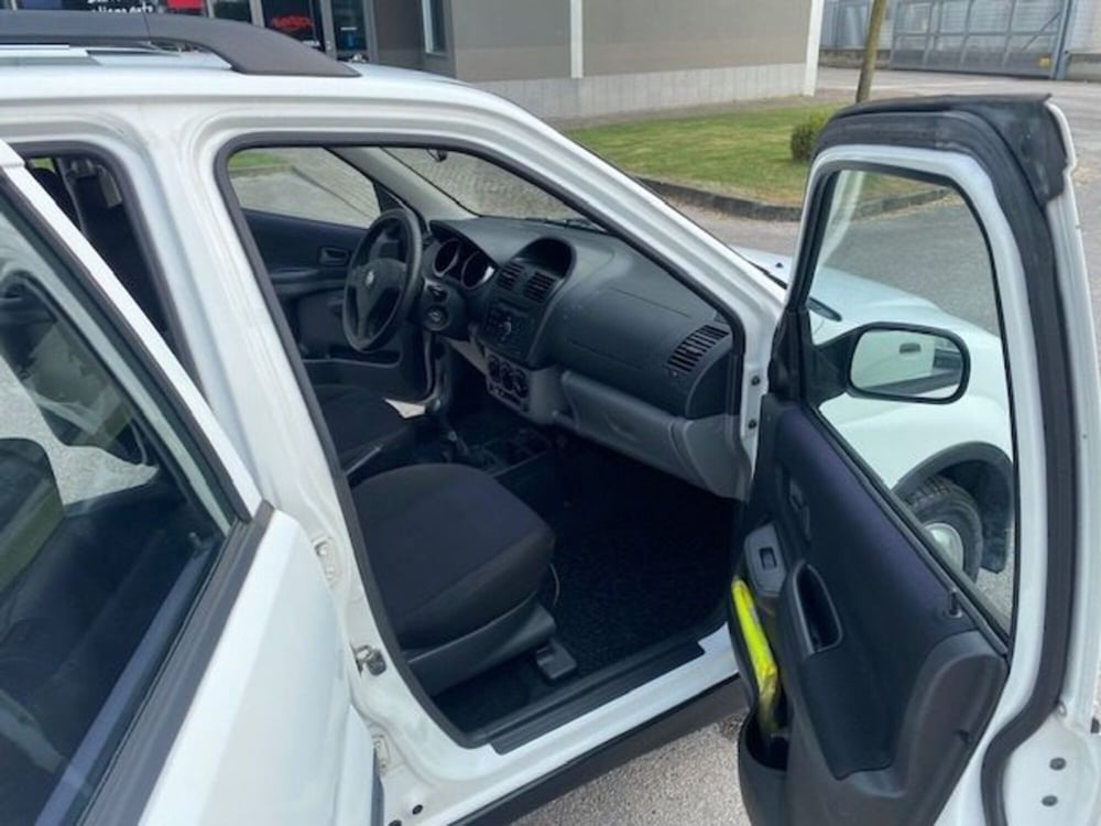 Suzuki Ignis usata a Cuneo (11)