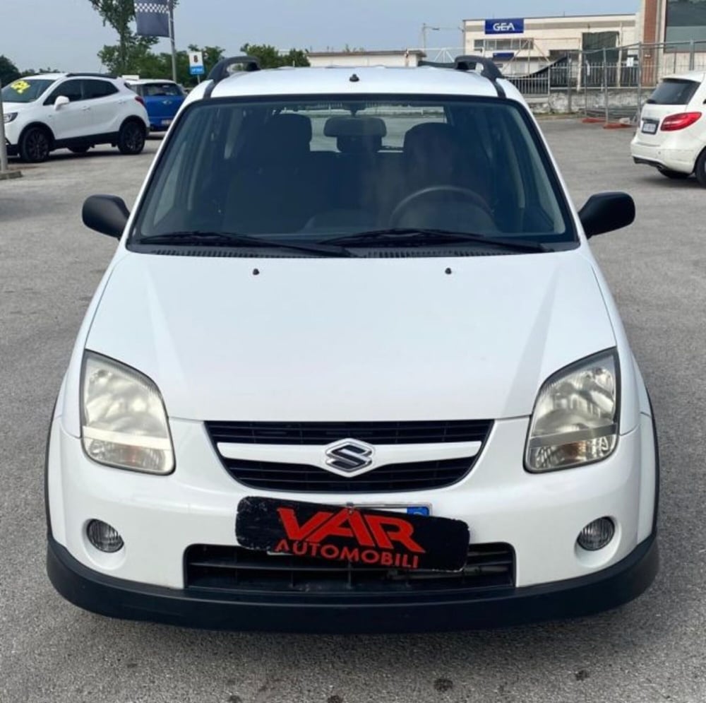 Suzuki Ignis usata a Cuneo (2)