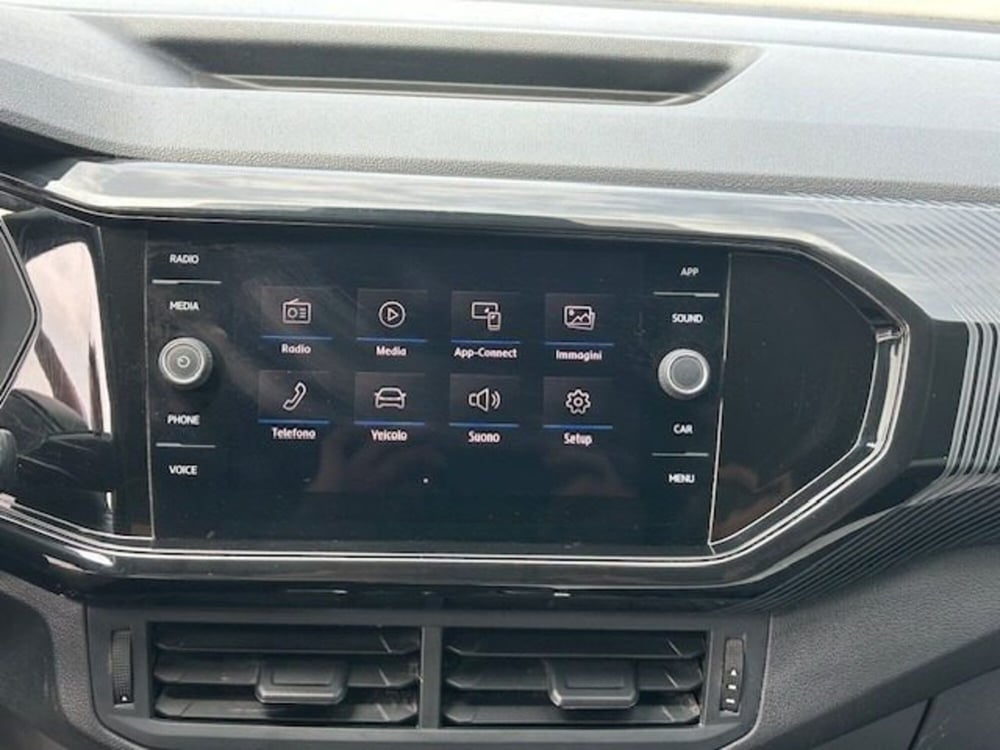 Volkswagen T-Cross usata a Cuneo (11)