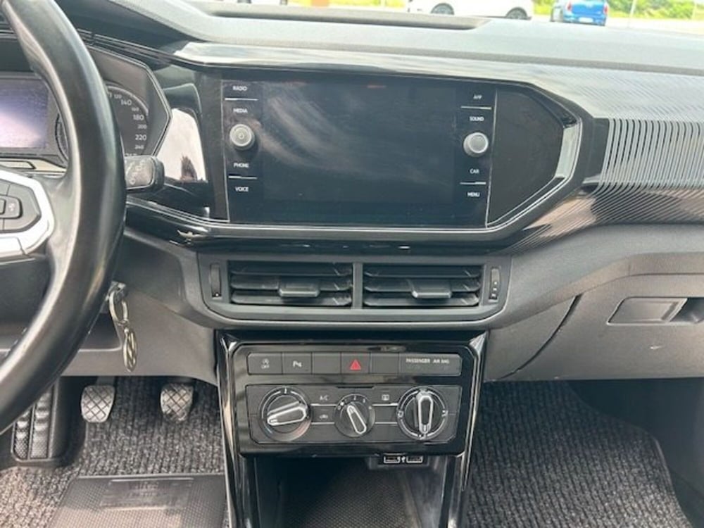 Volkswagen T-Cross usata a Cuneo (14)