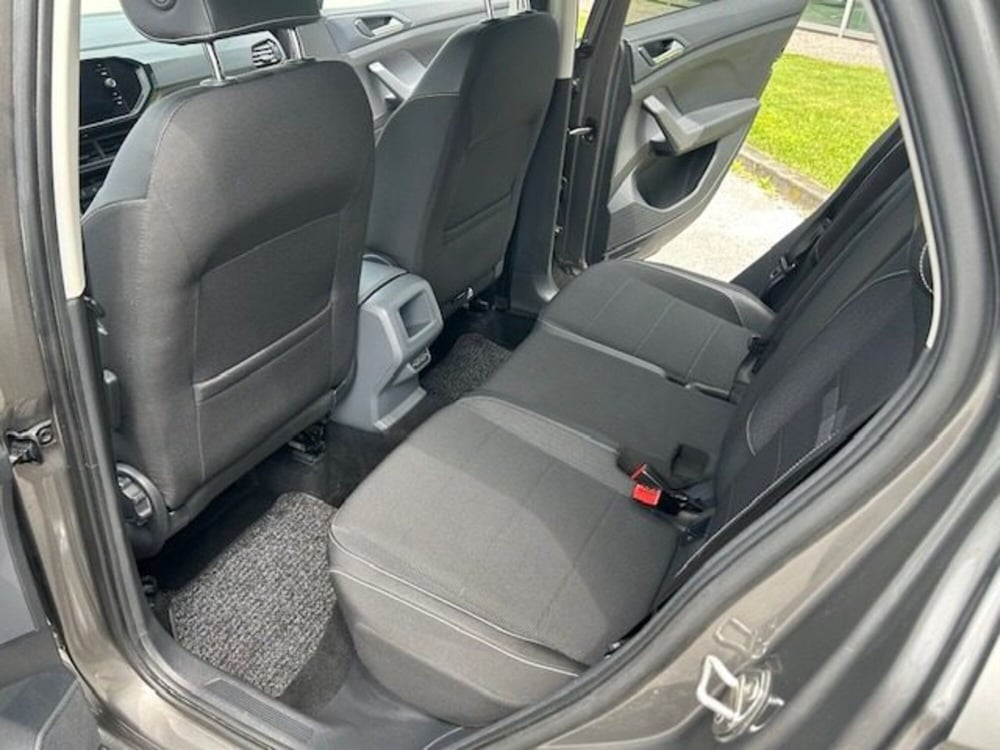 Volkswagen T-Cross usata a Cuneo (16)