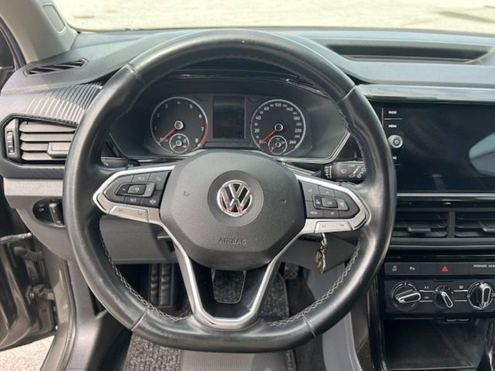 Volkswagen T-Cross usata a Cuneo (8)