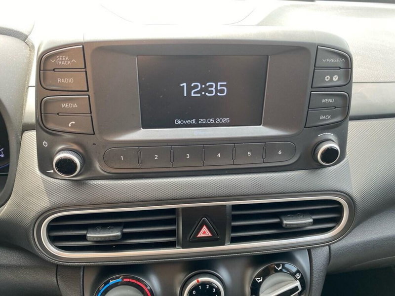 Hyundai Kona usata a Torino (9)