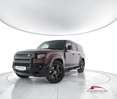 Land Rover Defender 130 3.0d i6 mhev X awd 300cv auto 8p.ti del 2022 usata a Corciano