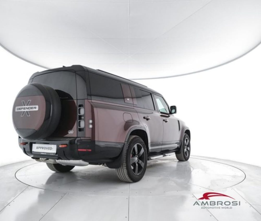 Land Rover Defender usata a Perugia (2)