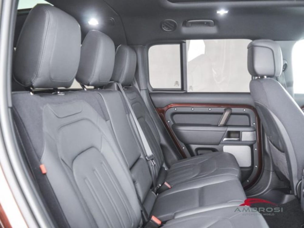 Land Rover Defender usata a Perugia (5)