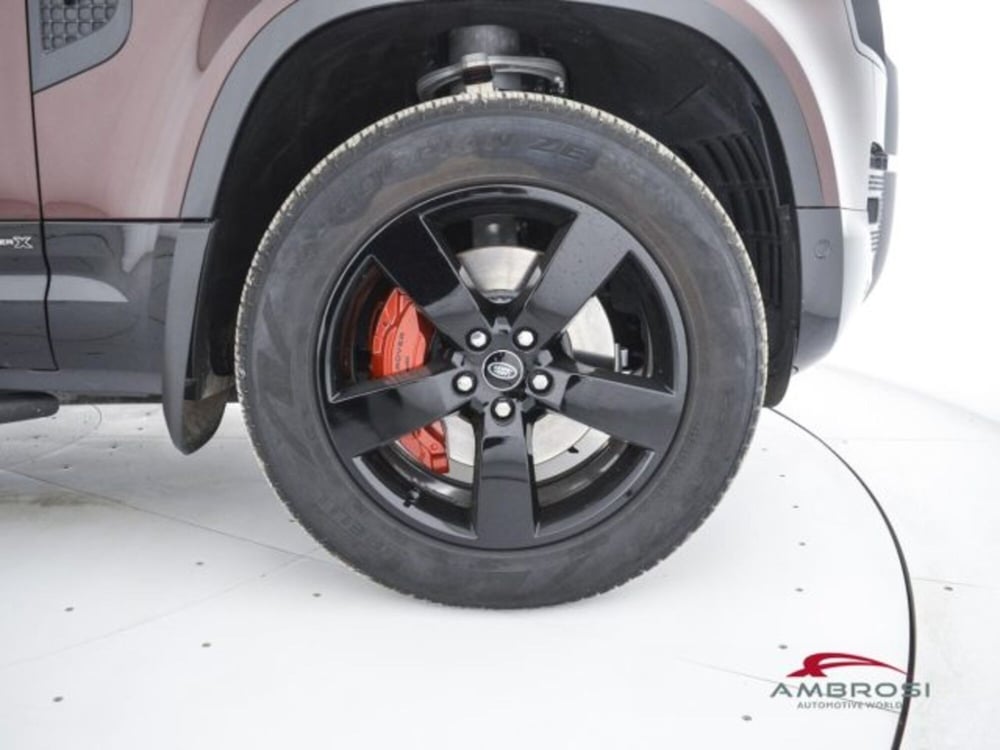 Land Rover Defender usata a Perugia (9)