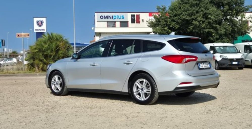 Ford Focus Station Wagon usata a Oristano (5)