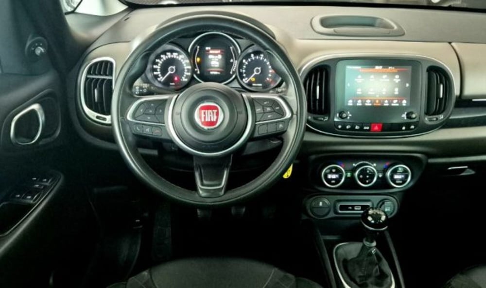 Fiat 500L usata a Oristano (13)