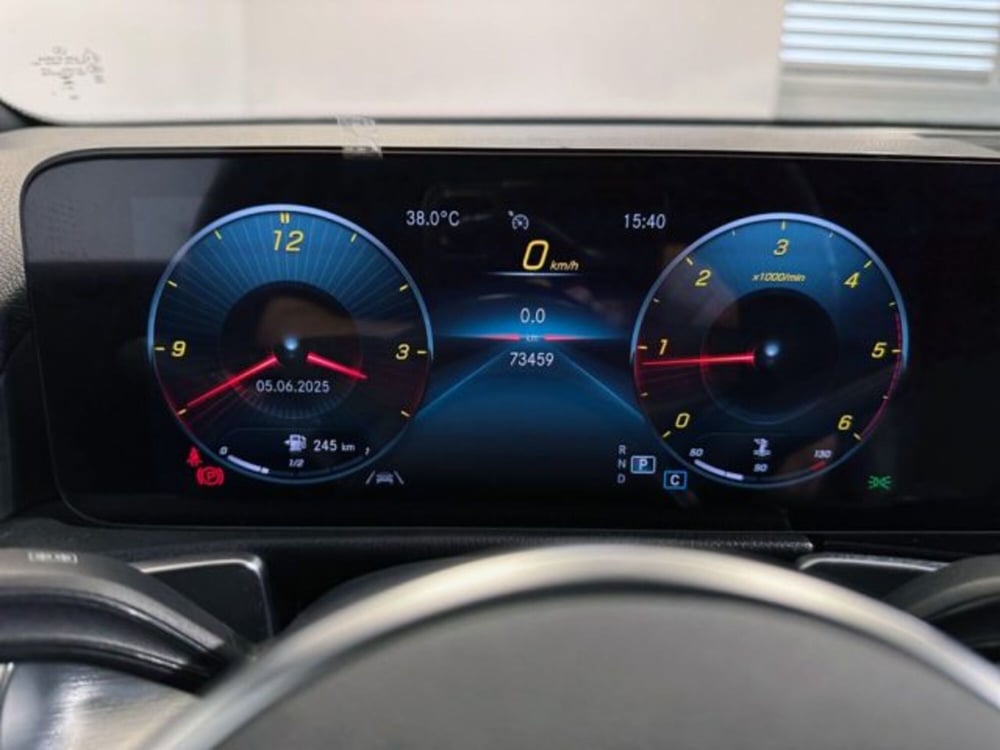 Mercedes-Benz GLB usata a Modena (14)