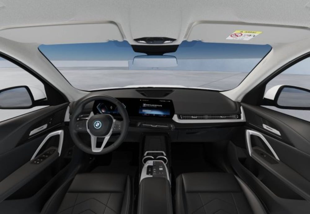 BMW iX1 nuova a Modena (11)