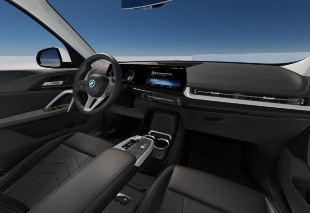 BMW iX1 nuova a Modena (15)