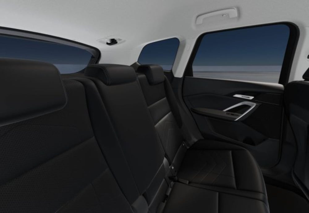 BMW iX1 nuova a Modena (13)