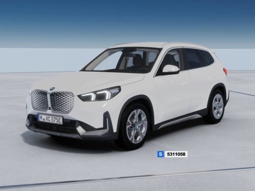 BMW iX1 nuova a Modena