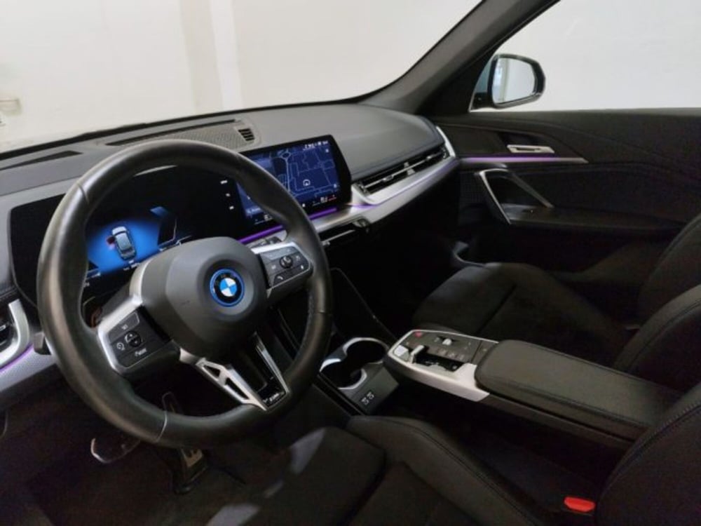 BMW iX1 usata a Modena (6)