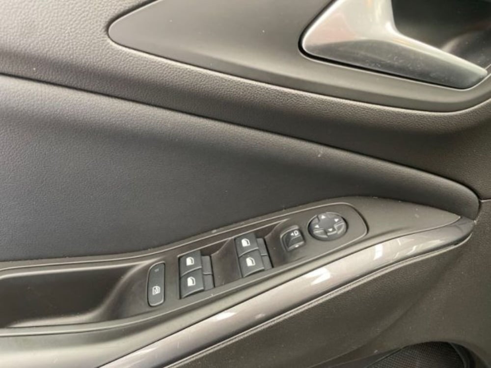 Opel Grandland X usata a Ancona (13)
