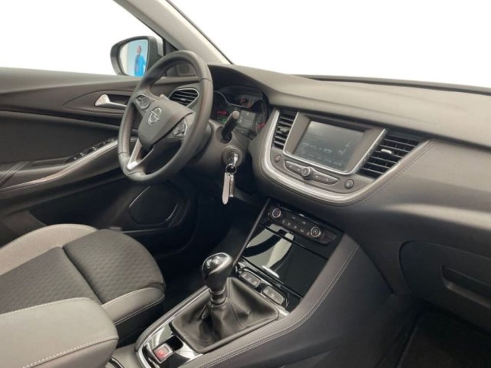 Opel Grandland X usata a Ancona (15)
