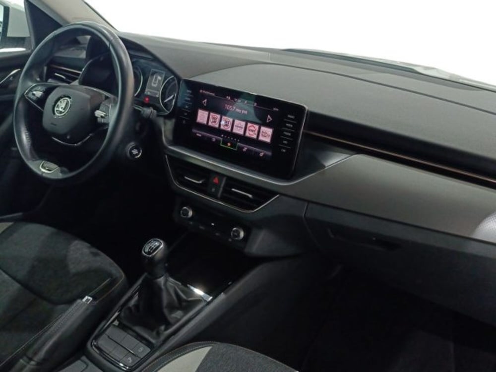 Skoda Kamiq usata a Catania (9)
