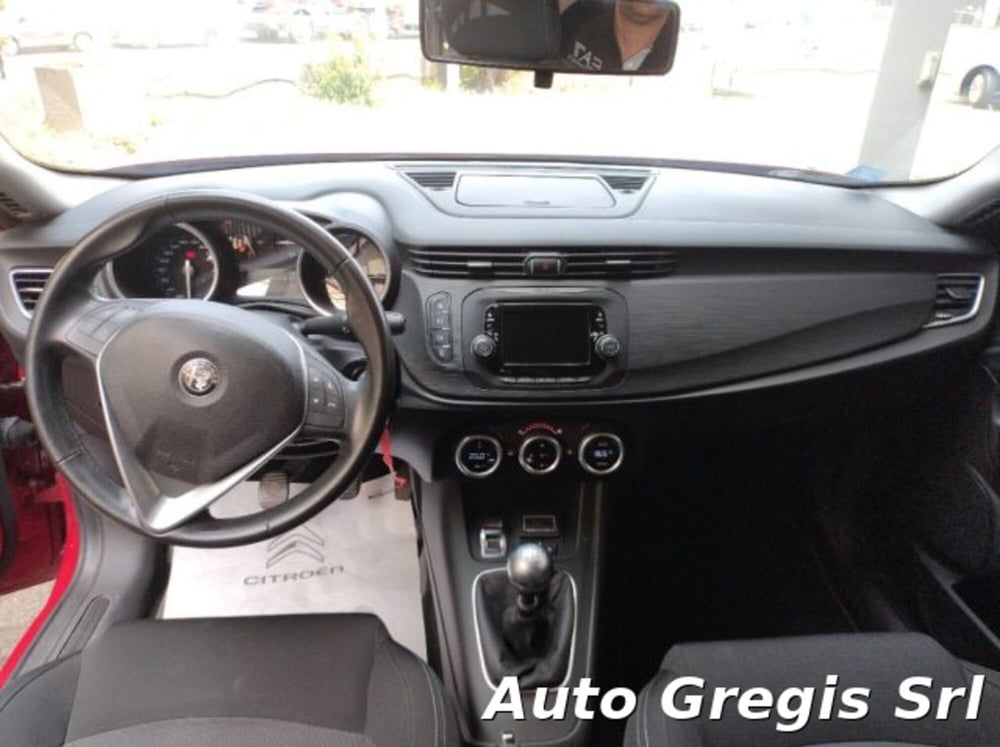 Alfa Romeo Giulietta usata a Milano (14)