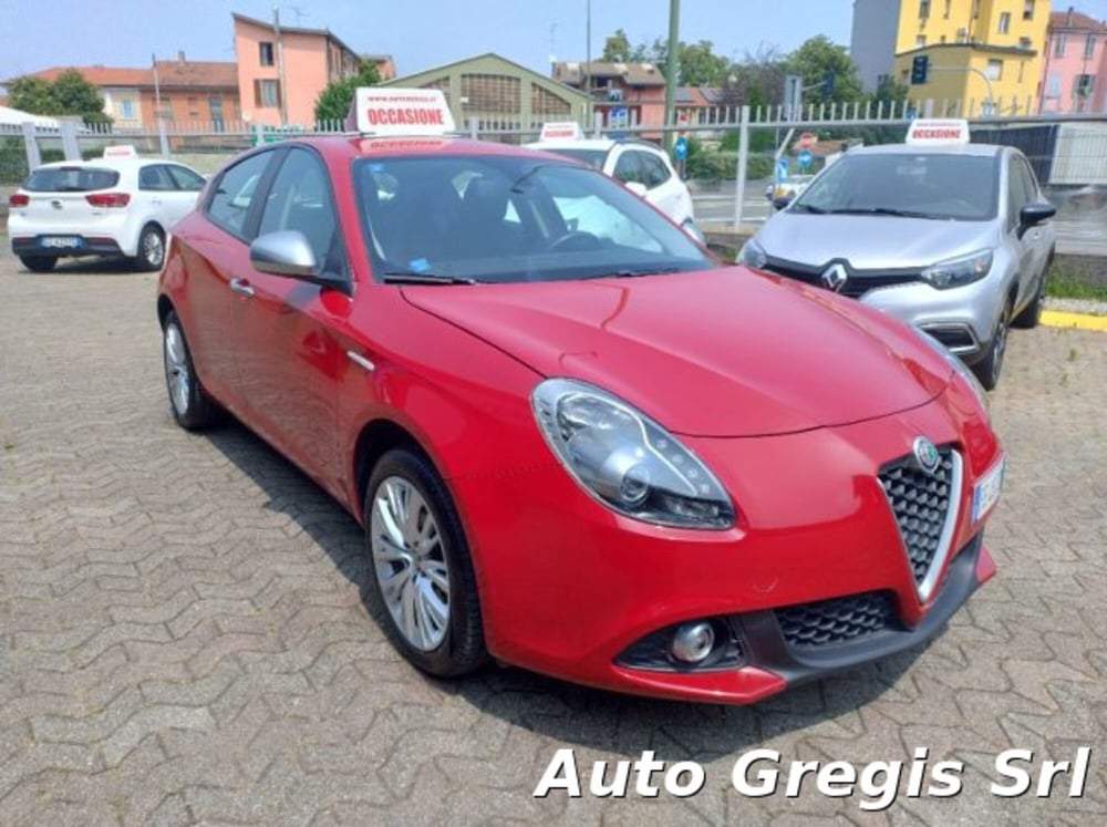 Alfa Romeo Giulietta usata a Milano (7)