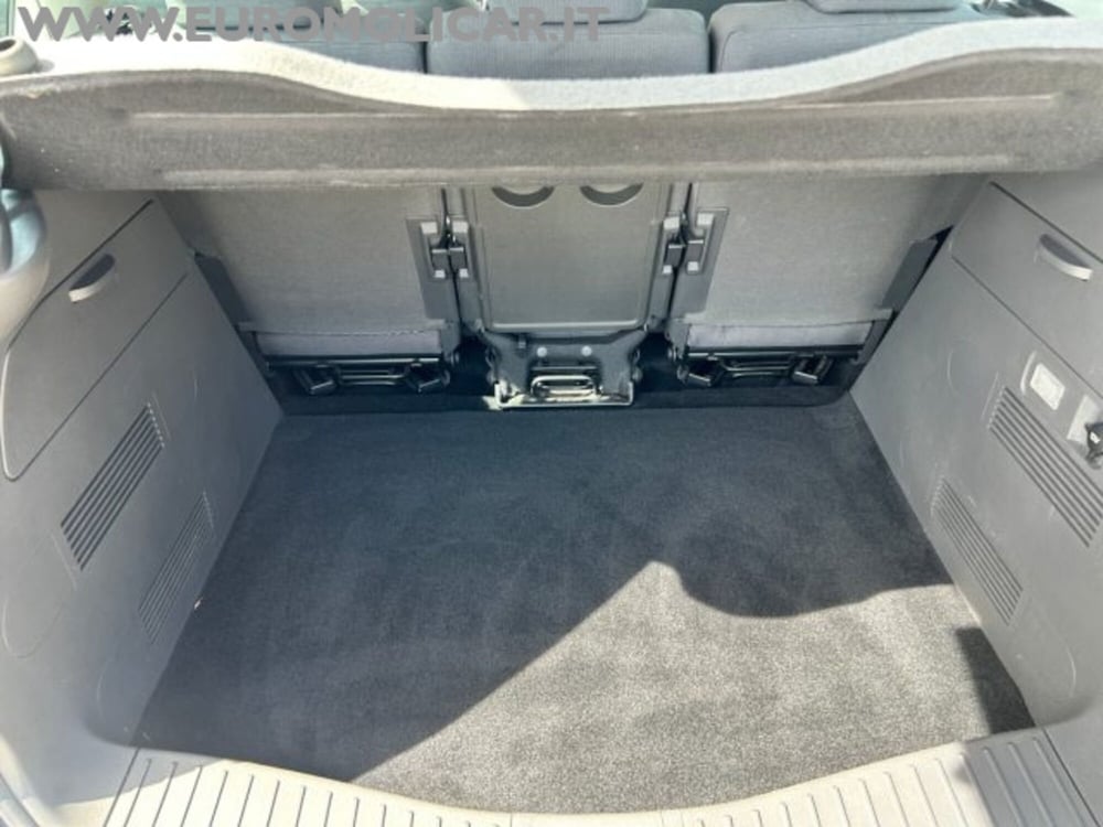 Ford C-Max usata a Campobasso (13)